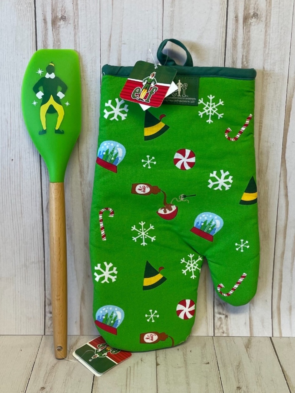 Elf Buddy Movie Kitchen Gift Hostess Set Oven Mitt & Spatula Green Christmas NEW